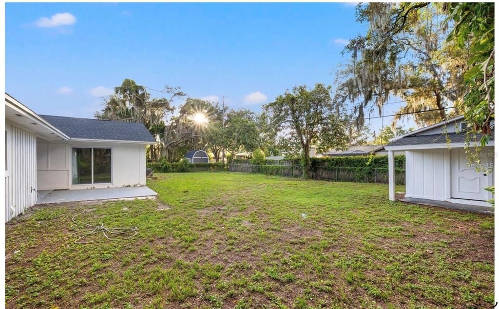 For Rent: $2,200 (3 beds, 2 baths, 1690 Square Feet)