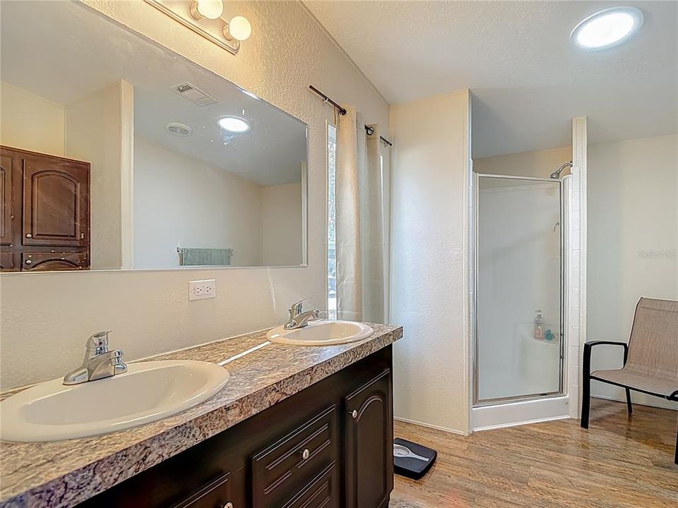 For Sale: $239,500 (3 beds, 2 baths, 1508 Square Feet)