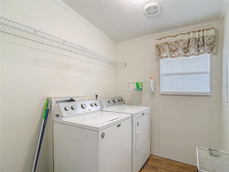 For Sale: $239,500 (3 beds, 2 baths, 1508 Square Feet)