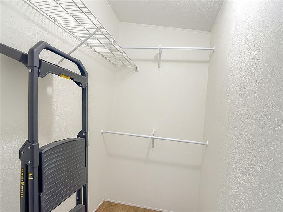 For Sale: $239,500 (3 beds, 2 baths, 1508 Square Feet)