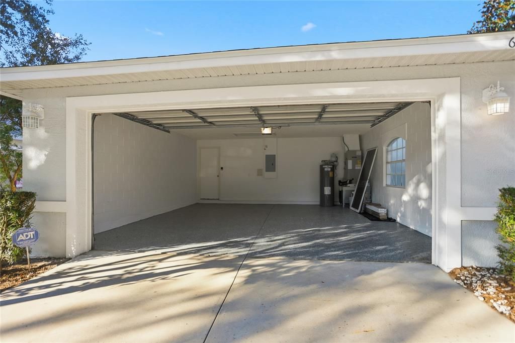 待售: $309,900 (2 贝兹, 2 浴室, 1541 平方英尺)