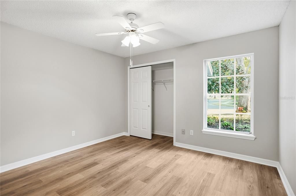 待售: $309,900 (2 贝兹, 2 浴室, 1541 平方英尺)