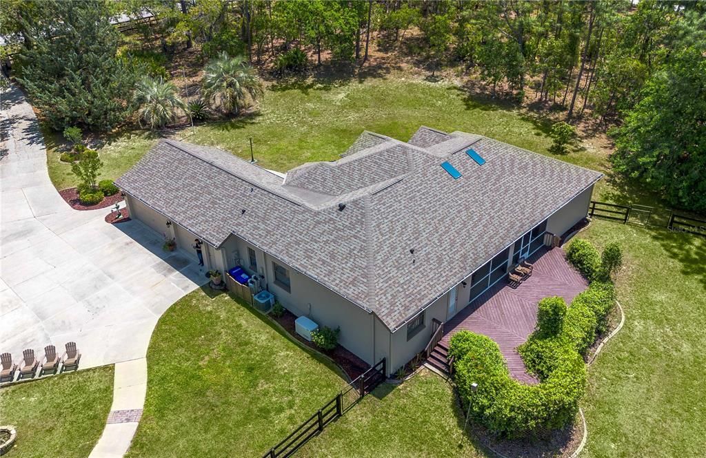 На продажу: $899,900 (3 спален, 2 ванн, 2432 Квадратных фут)