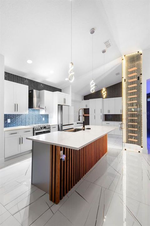 В аренду: $3,950 (3 спален, 2 ванн, 2071 Квадратных фут)