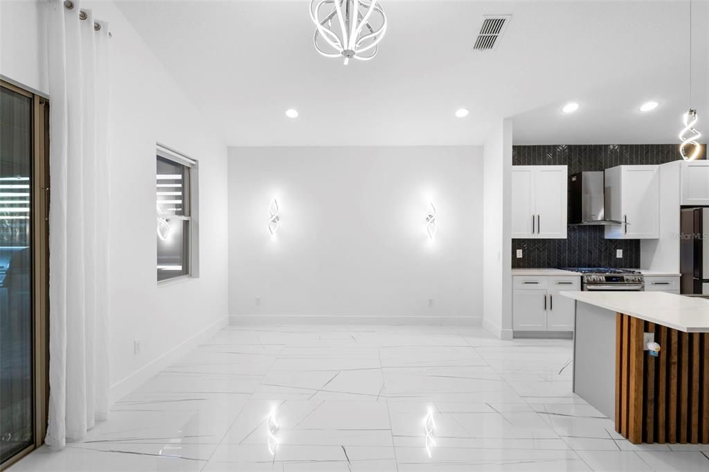 В аренду: $3,950 (3 спален, 2 ванн, 2071 Квадратных фут)