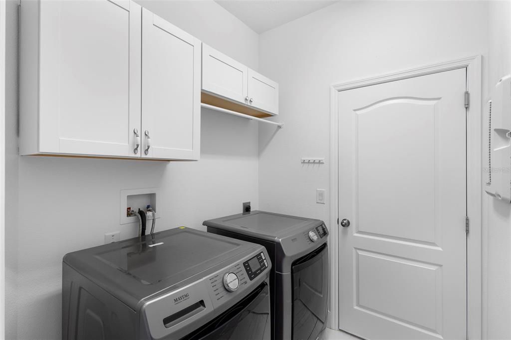 В аренду: $3,950 (3 спален, 2 ванн, 2071 Квадратных фут)