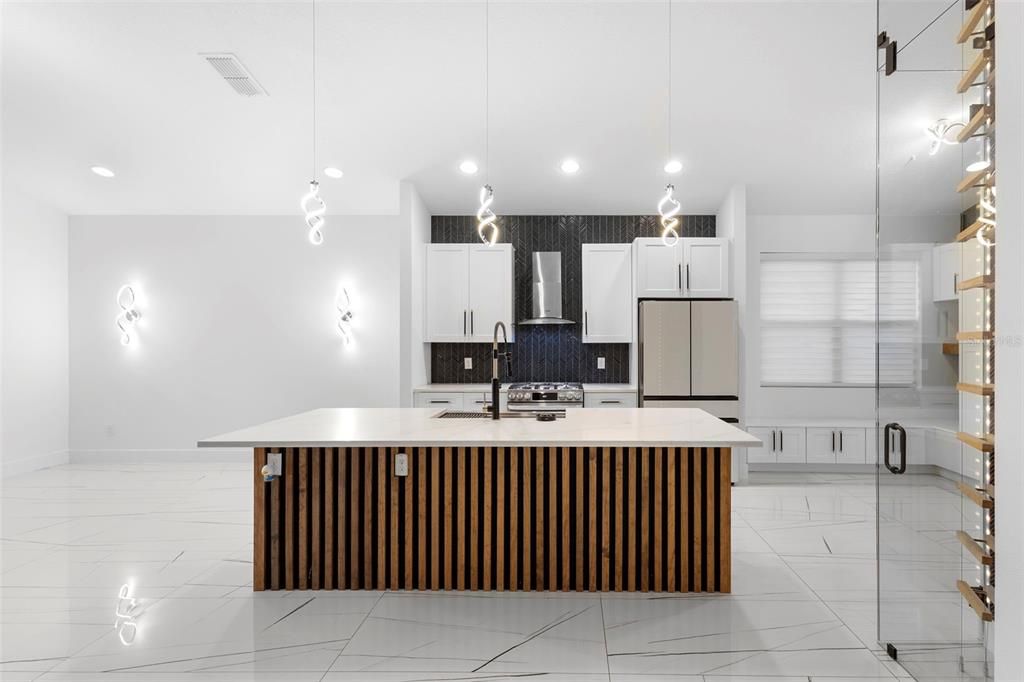 В аренду: $3,950 (3 спален, 2 ванн, 2071 Квадратных фут)