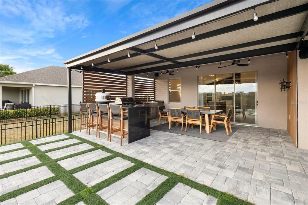 В аренду: $3,950 (3 спален, 2 ванн, 2071 Квадратных фут)