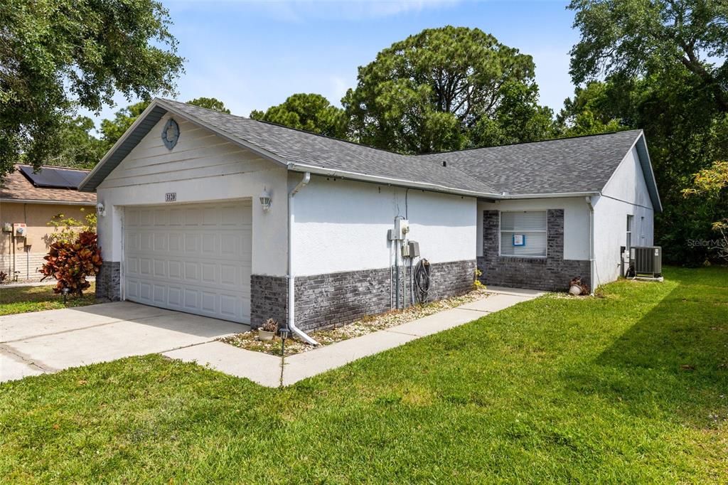 待售: $285,000 (3 贝兹, 2 浴室, 1125 平方英尺)