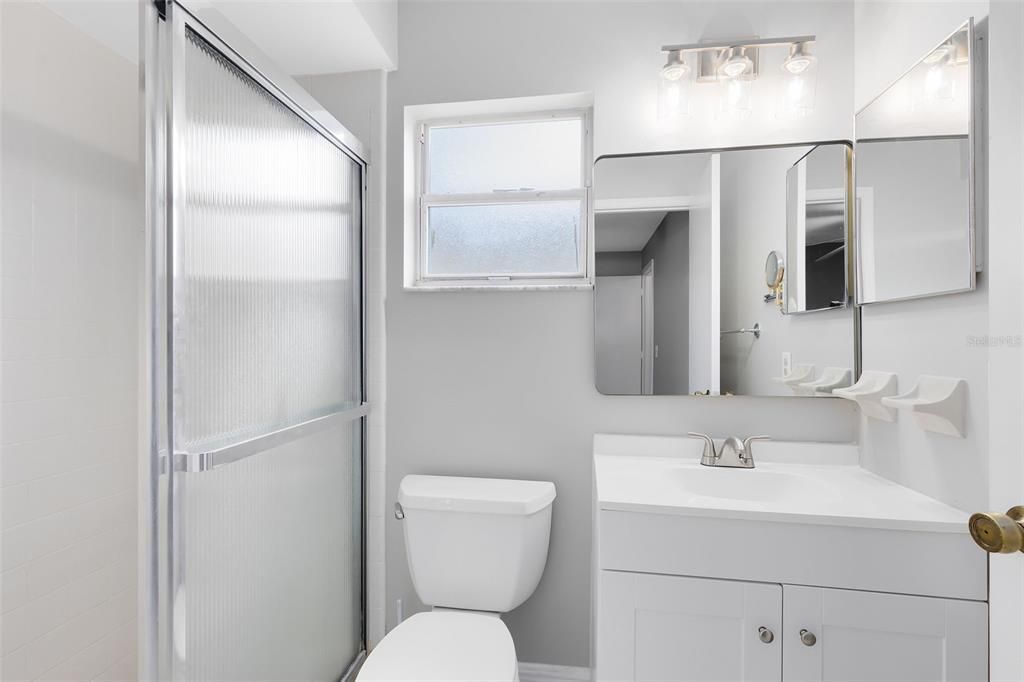 待售: $285,000 (3 贝兹, 2 浴室, 1125 平方英尺)