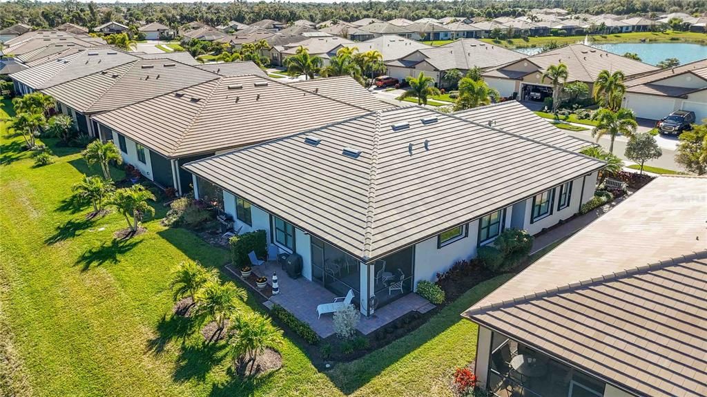 待售: $342,500 (2 贝兹, 2 浴室, 1515 平方英尺)