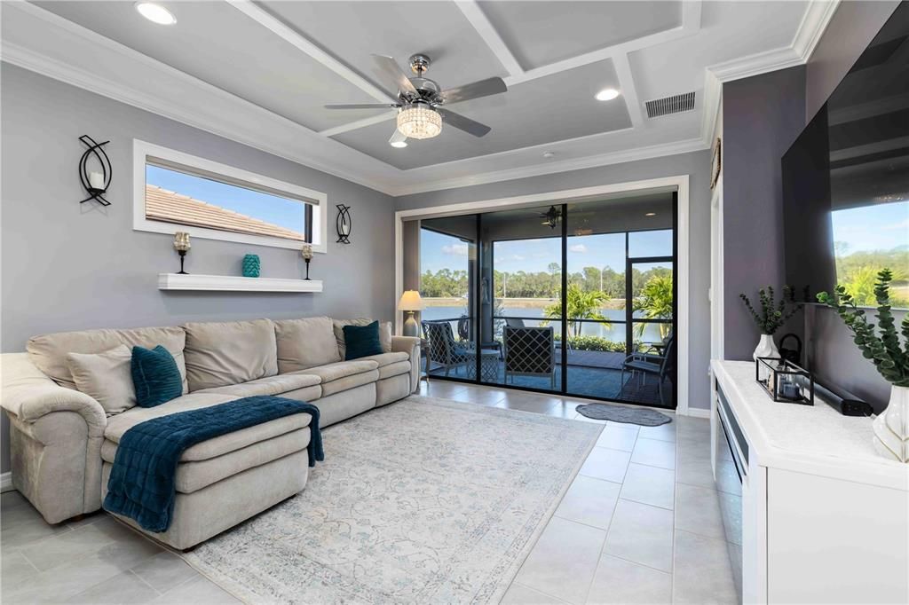 待售: $342,500 (2 贝兹, 2 浴室, 1515 平方英尺)