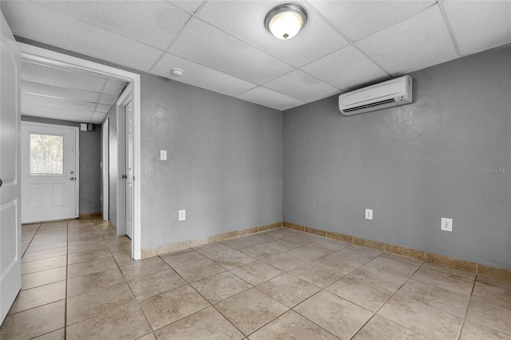 For Sale: $575,000 (3 beds, 2 baths, 1620 Square Feet)