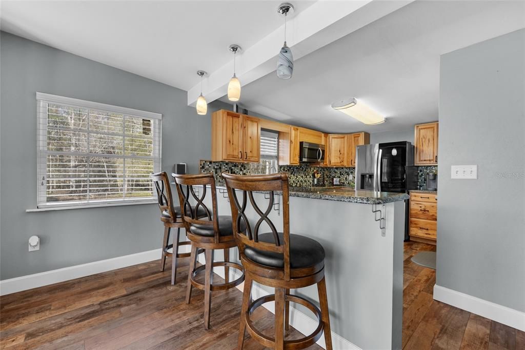 For Sale: $575,000 (3 beds, 2 baths, 1620 Square Feet)