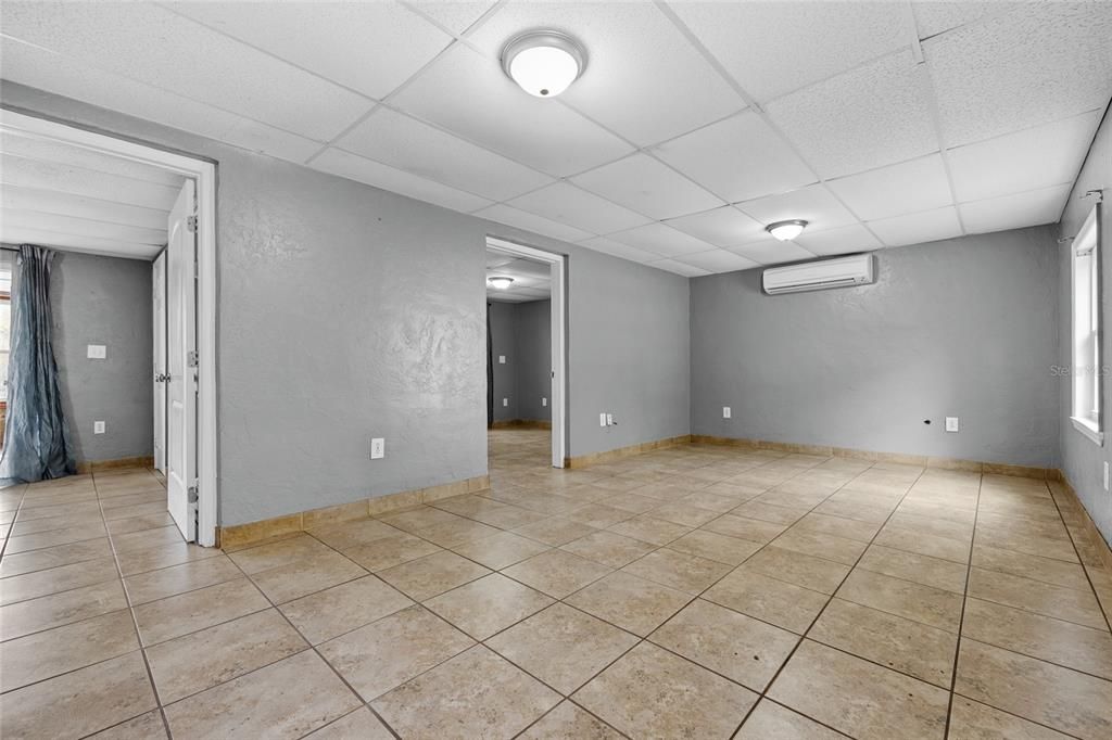 For Sale: $575,000 (3 beds, 2 baths, 1620 Square Feet)