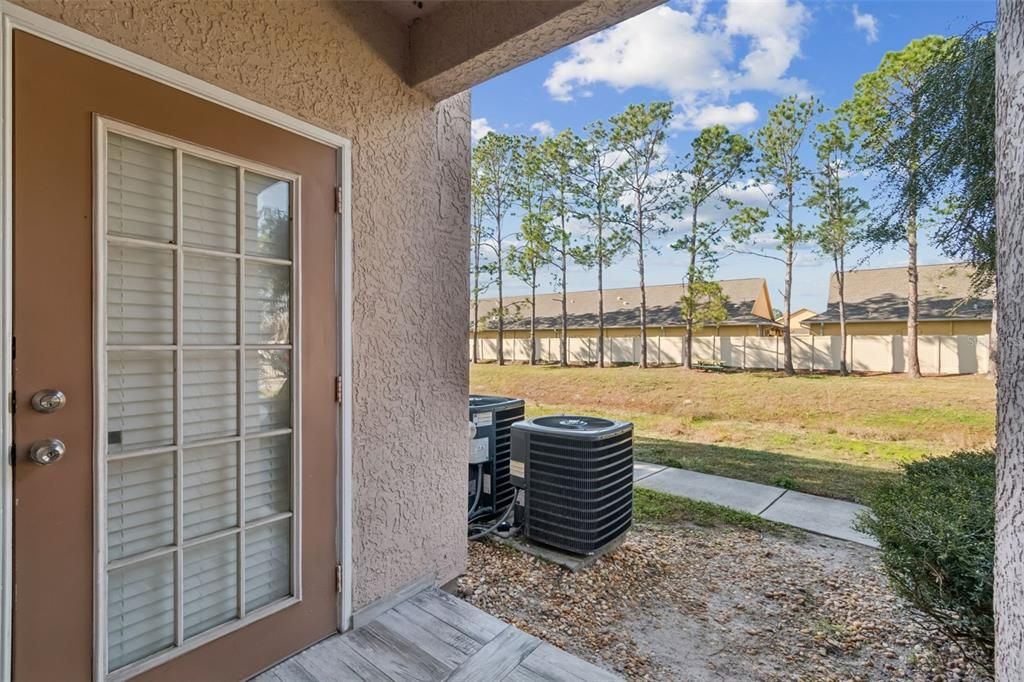 Active With Contract: $167,000 (2 beds, 2 baths, 1340 Square Feet)
