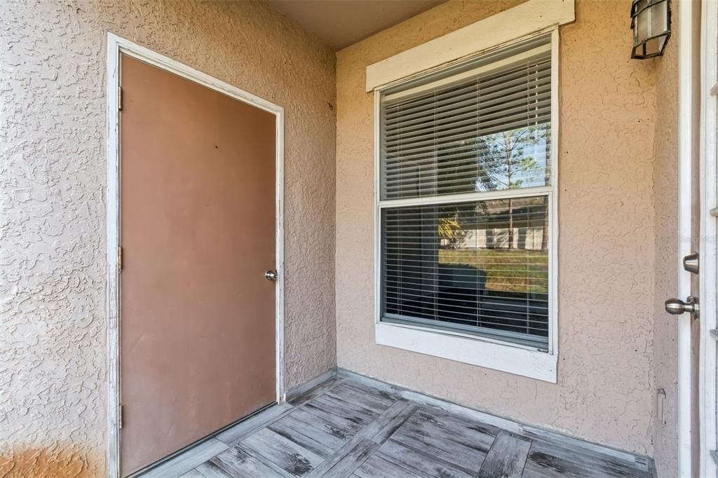 Active With Contract: $167,000 (2 beds, 2 baths, 1340 Square Feet)