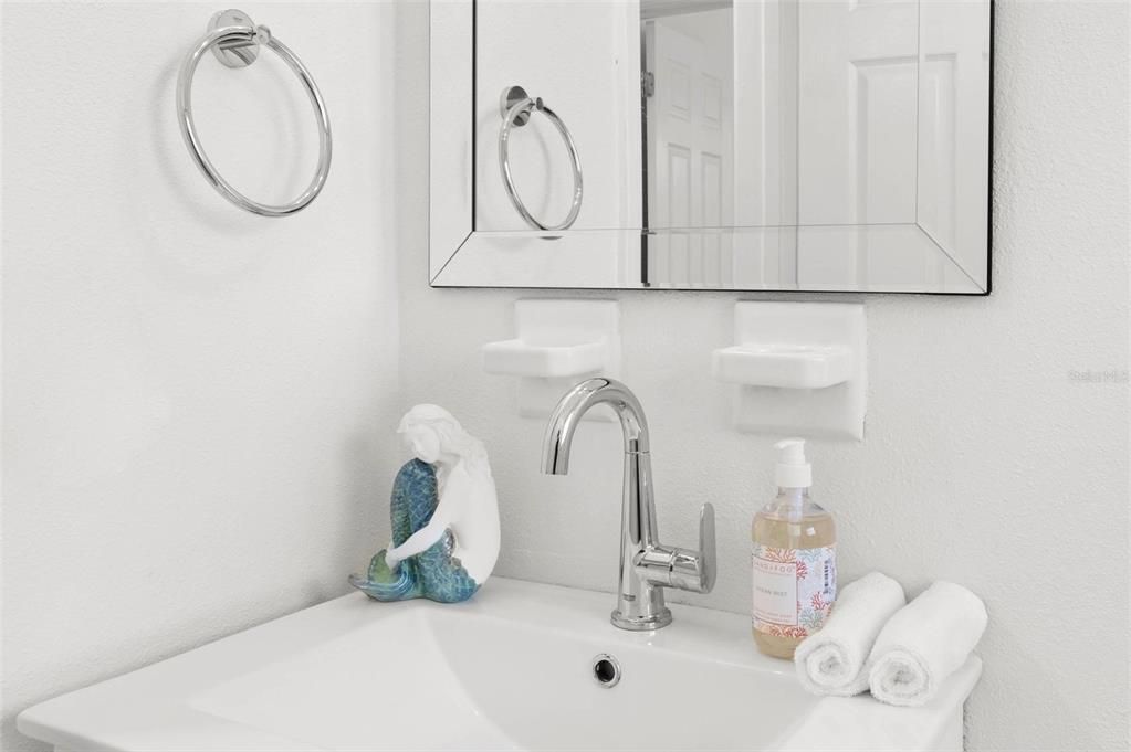 En Venta: $460,000 (3 camas, 2 baños, 1250 Pies cuadrados)