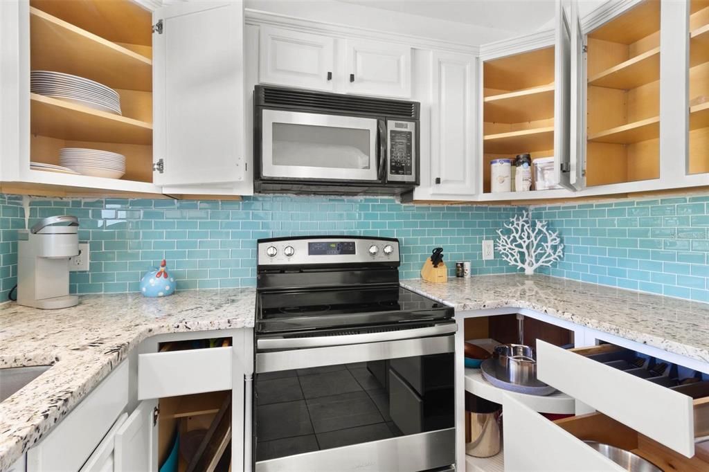 En Venta: $460,000 (3 camas, 2 baños, 1250 Pies cuadrados)