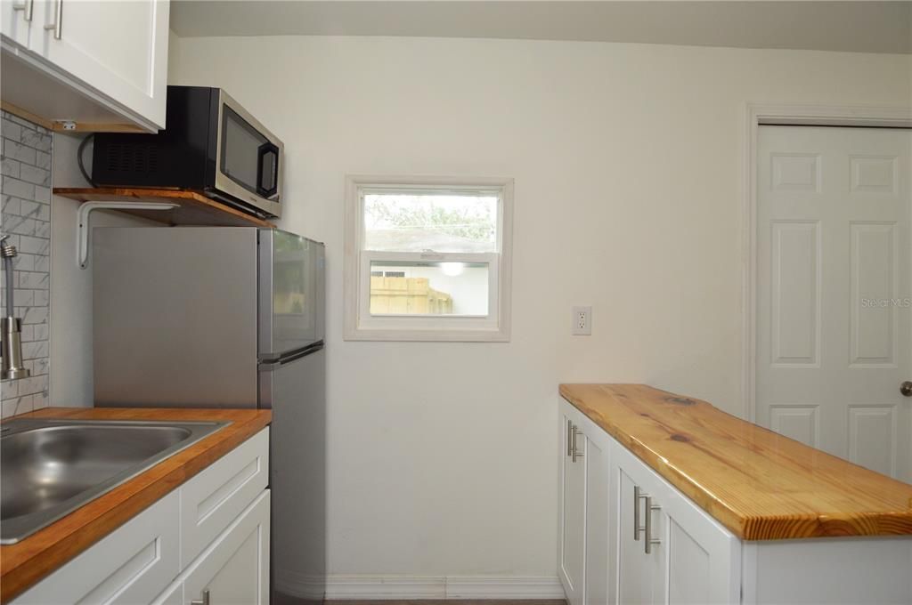 For Rent: $1,150 (1 beds, 1 baths, 530 Square Feet)