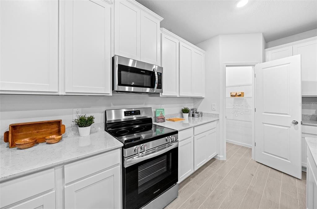 For Sale: $382,990 (4 beds, 3 baths, 2571 Square Feet)