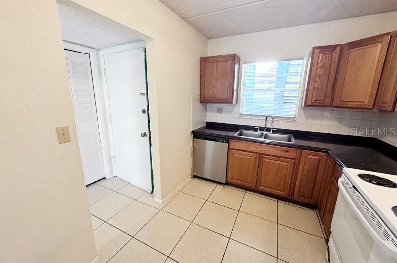 En Venta: $129,000 (1 camas, 1 baños, 742 Pies cuadrados)