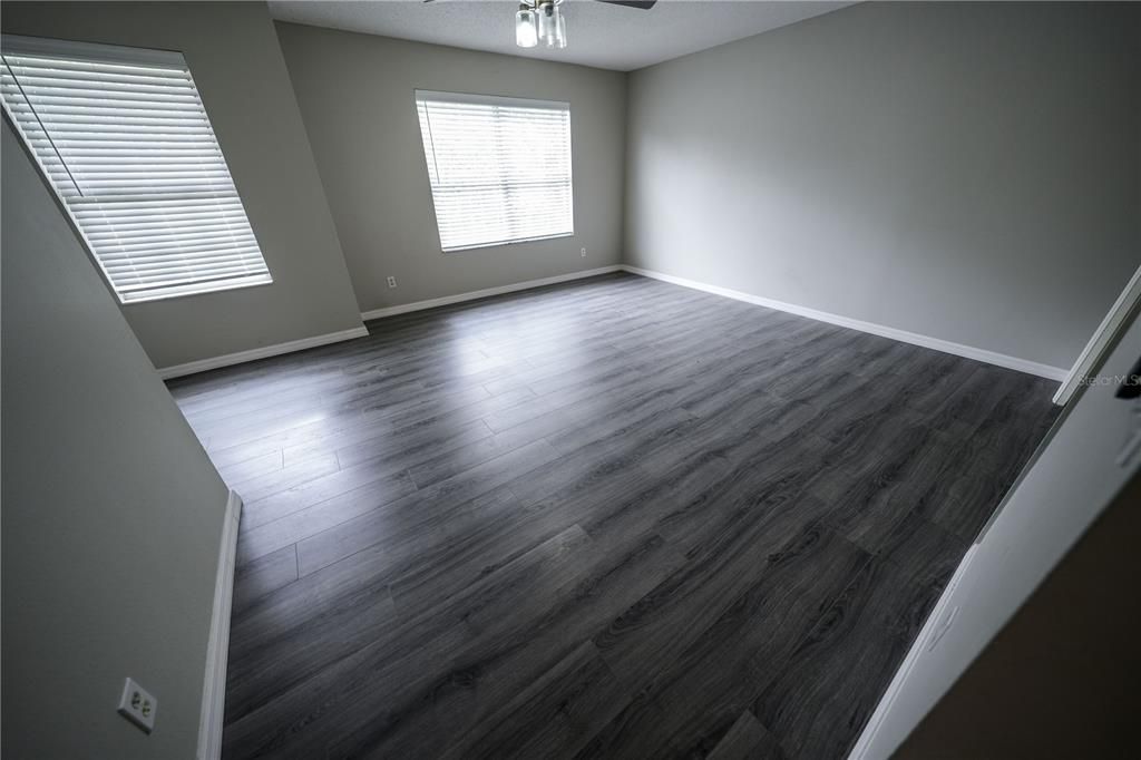 For Rent: $2,850 (4 beds, 2 baths, 2529 Square Feet)