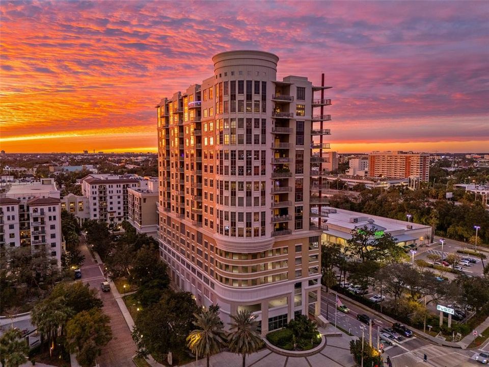 待售: $1,150,000 (2 贝兹, 2 浴室, 1349 平方英尺)