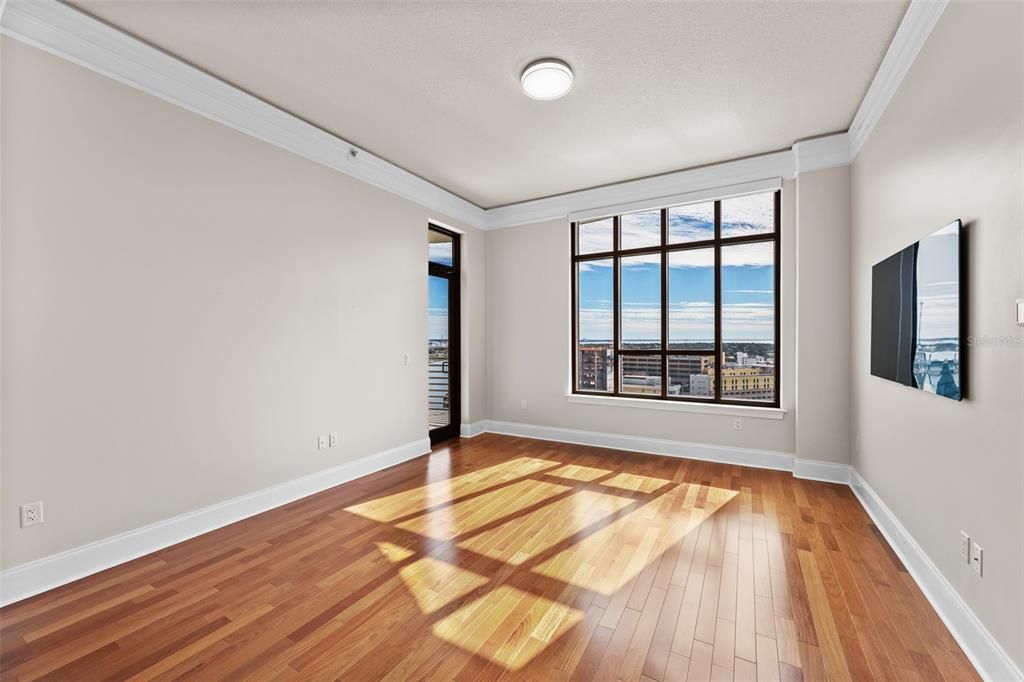 待售: $1,150,000 (2 贝兹, 2 浴室, 1349 平方英尺)