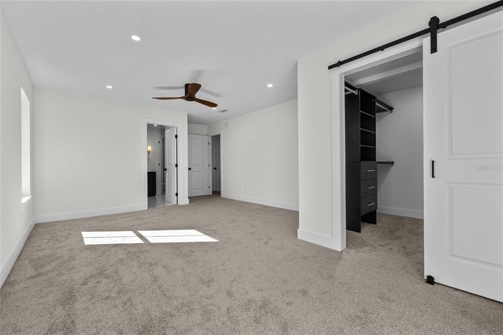 待售: $444,900 (4 贝兹, 3 浴室, 2730 平方英尺)