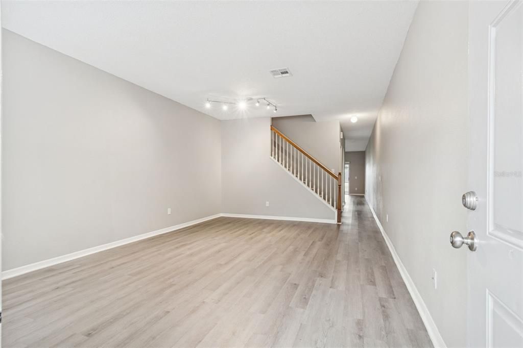 En Venta: $262,000 (2 camas, 2 baños, 1580 Pies cuadrados)