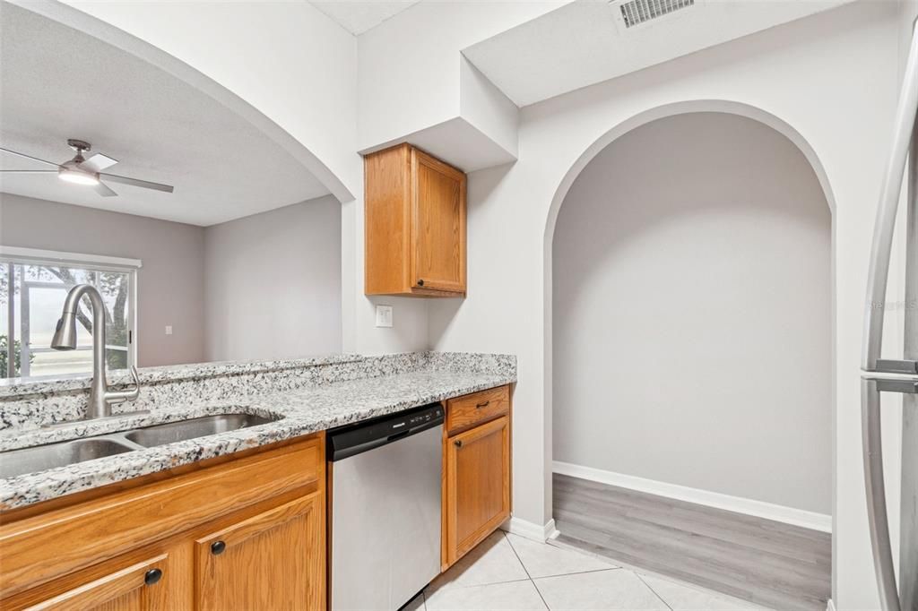 En Venta: $262,000 (2 camas, 2 baños, 1580 Pies cuadrados)