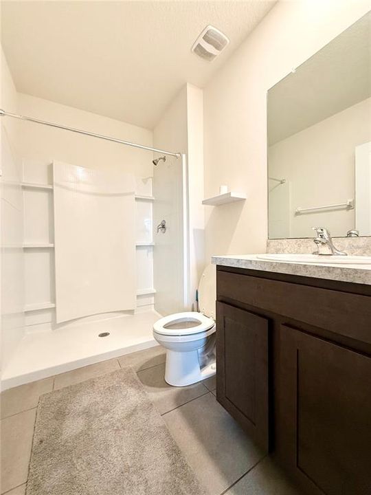 For Rent: $2,500 (5 beds, 3 baths, 2447 Square Feet)