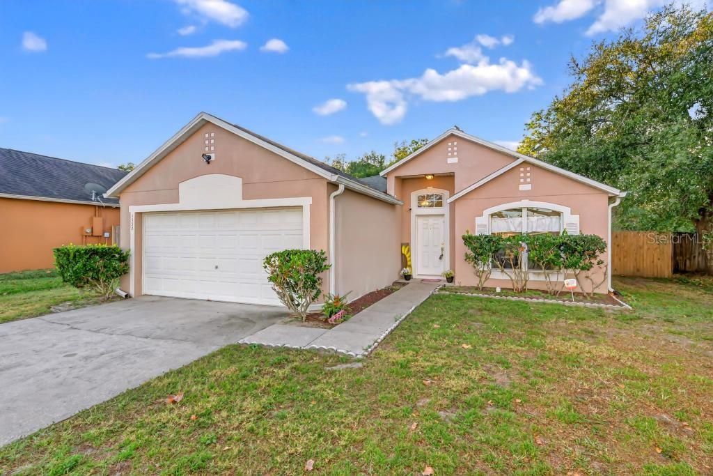 For Sale: $359,900 (3 beds, 2 baths, 1502 Square Feet)