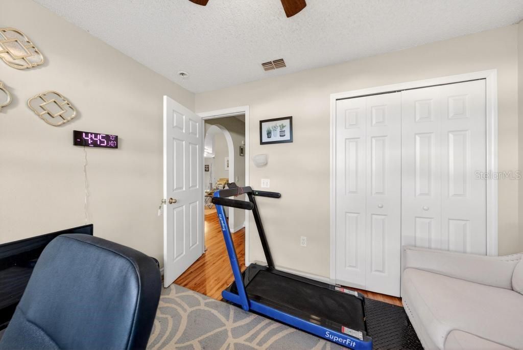 For Sale: $359,900 (3 beds, 2 baths, 1502 Square Feet)