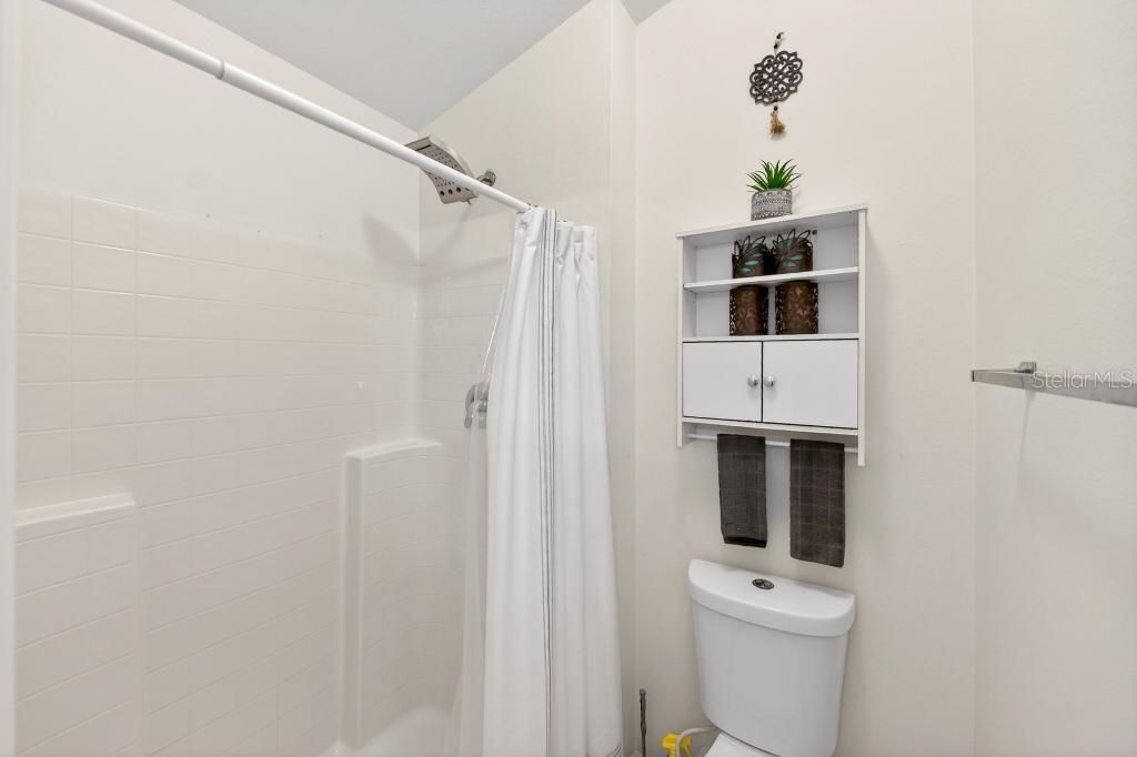 For Sale: $359,900 (3 beds, 2 baths, 1502 Square Feet)