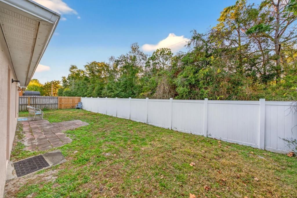 For Sale: $359,900 (3 beds, 2 baths, 1502 Square Feet)