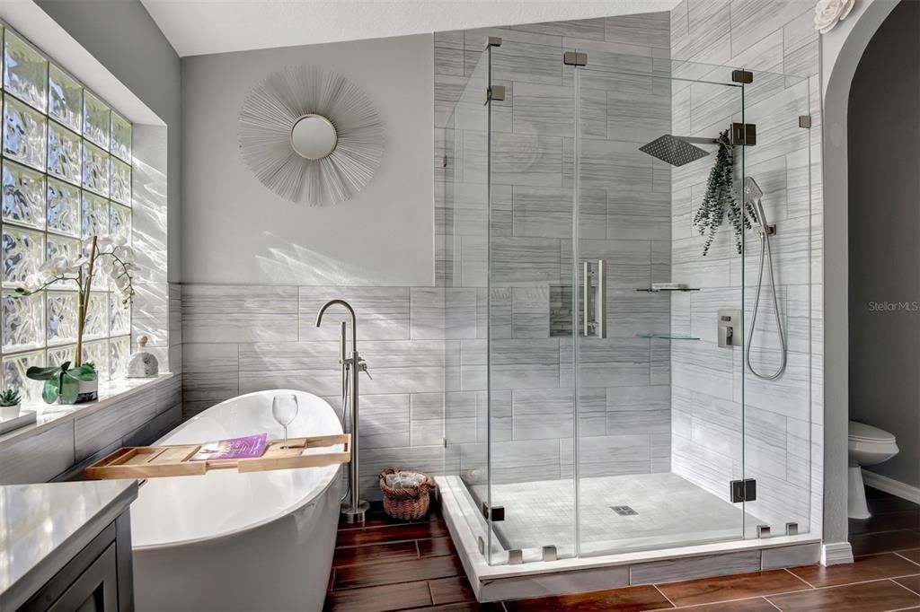 На продажу: $349,000 (3 спален, 2 ванн, 1814 Квадратных фут)