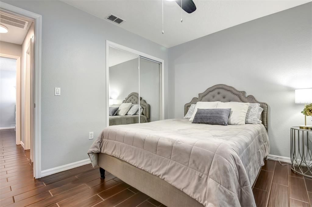 На продажу: $349,000 (3 спален, 2 ванн, 1814 Квадратных фут)