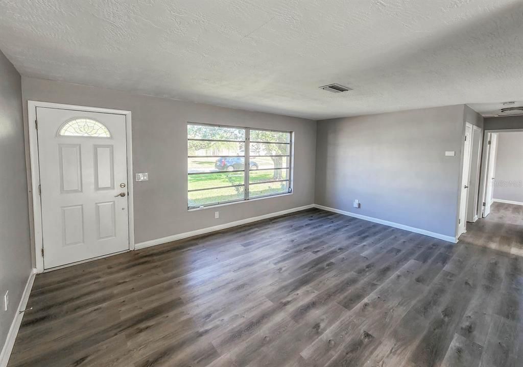 En Renta: $2,000 (3 camas, 1 baños, 1008 Pies cuadrados)