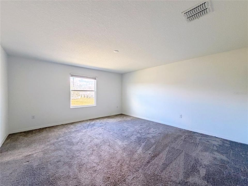 For Rent: $2,480 (4 beds, 3 baths, 2591 Square Feet)