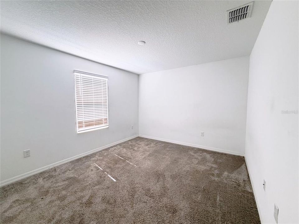 For Rent: $2,480 (4 beds, 3 baths, 2591 Square Feet)