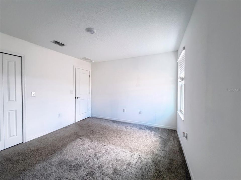 For Rent: $2,480 (4 beds, 3 baths, 2591 Square Feet)