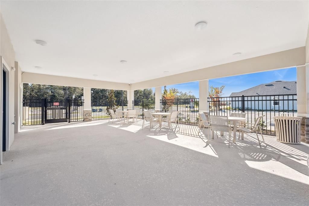 En Venta: $381,990 (4 camas, 2 baños, 1828 Pies cuadrados)