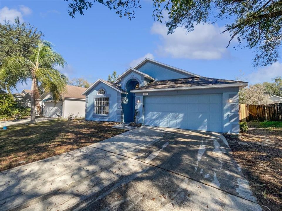 En Venta: $330,000 (3 camas, 2 baños, 1585 Pies cuadrados)