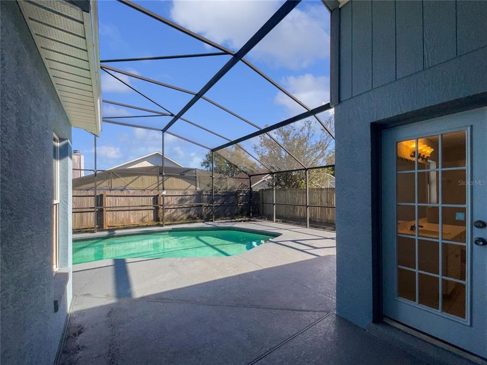 En Venta: $330,000 (3 camas, 2 baños, 1585 Pies cuadrados)