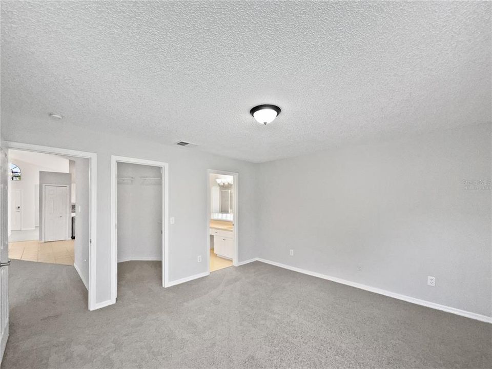 En Venta: $330,000 (3 camas, 2 baños, 1585 Pies cuadrados)