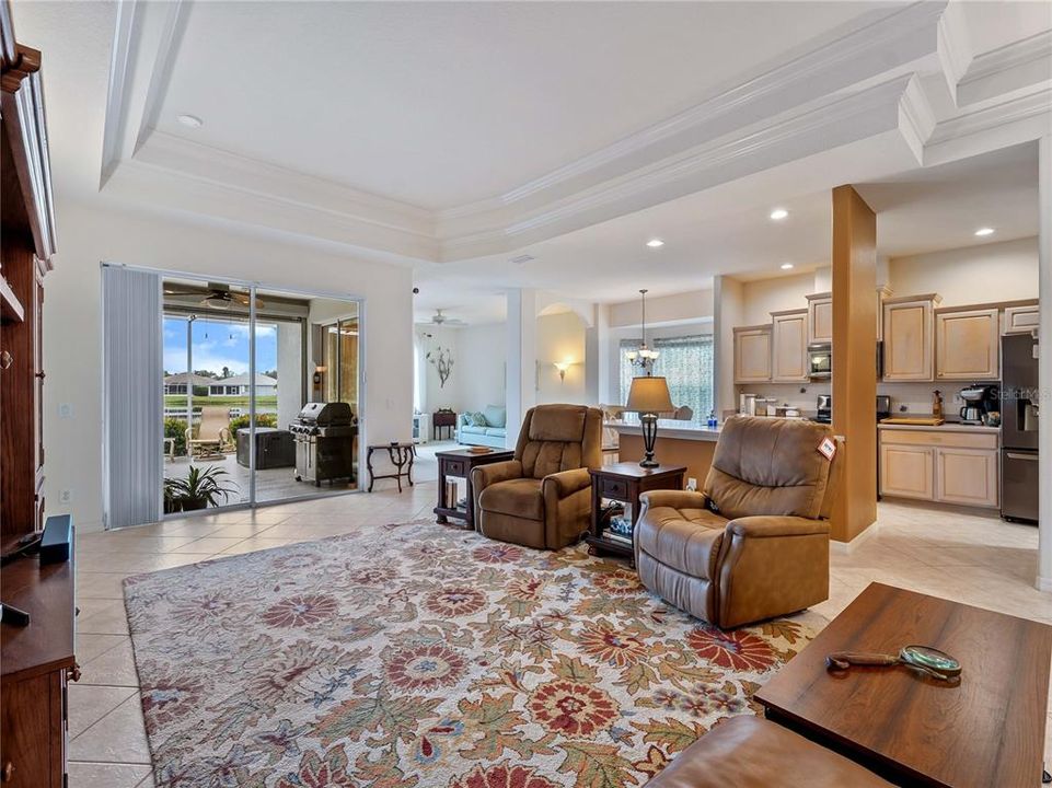 En Venta: $545,000 (2 camas, 2 baños, 1873 Pies cuadrados)