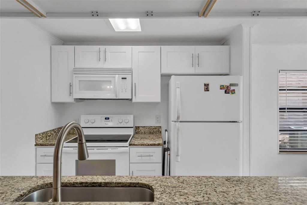 En Venta: $182,000 (2 camas, 2 baños, 840 Pies cuadrados)