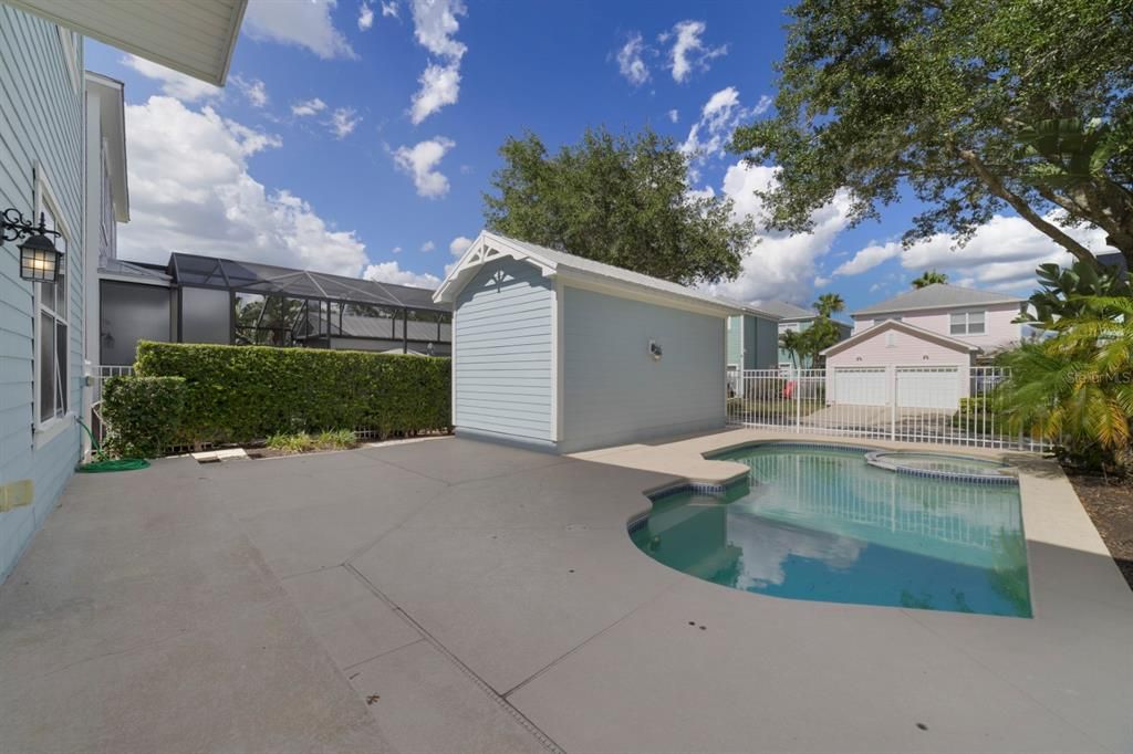 For Sale: $479,000 (4 beds, 2 baths, 2296 Square Feet)